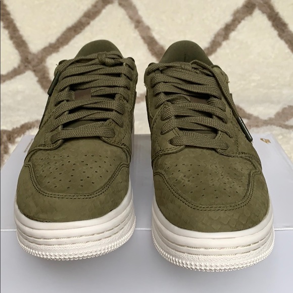 WMNS AIR JORDAN 1 RE LOW LIFTD platforms - Picture 6 of 16